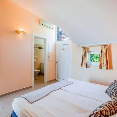 Apartment In 39029 Crikvenica