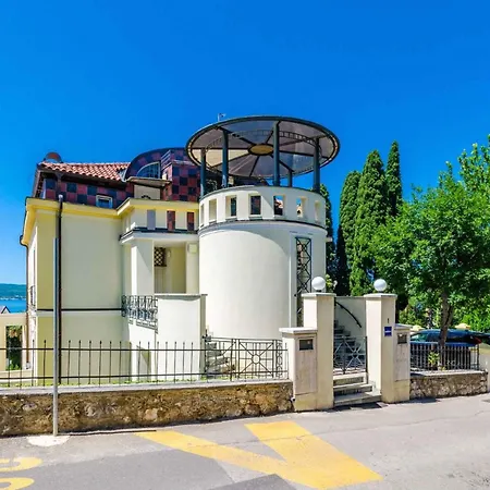 In 39029 Apartment Crikvenica
