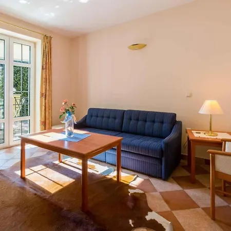 In 39029 Apartment *