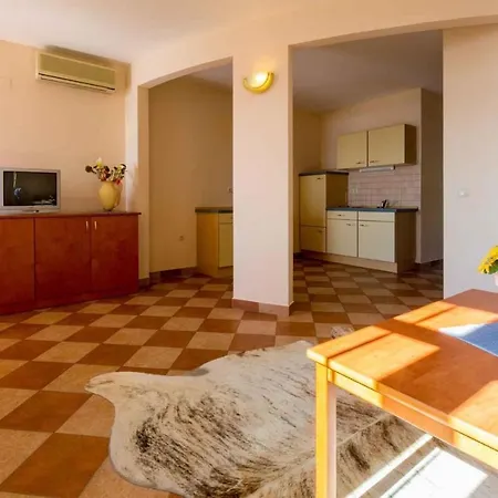 In 39029 Apartment Crikvenica