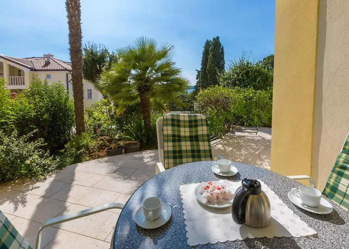 Apartment In 39029 Crikvenica